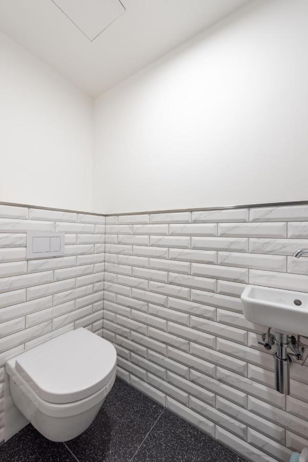 Jay Apartments Praha Bagian luar foto
